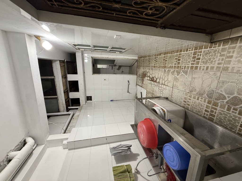 Bán nhà Bạch Đằng - diện tích 76m2 3 tầng - MẶT PHỐ KINH DOANH ĐỈNH - giá 7 tỷ