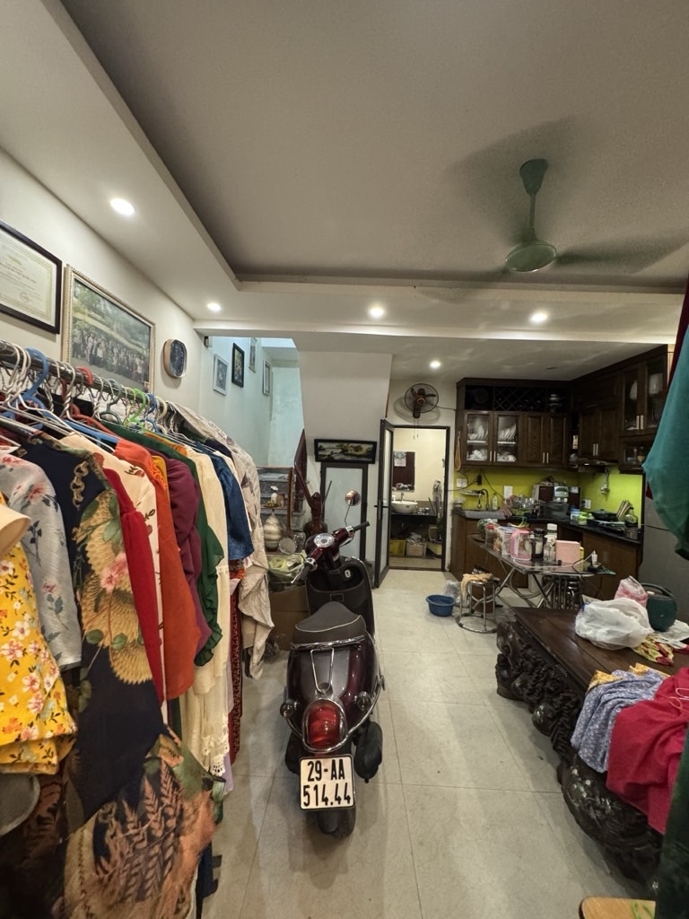 Bán nhà Trần Quang Diệu - diện tích 57m2 4 tầng - Ô tô đỗ cửa - giá 23,5 tỷ