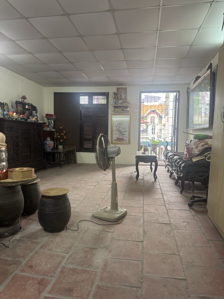 Bán nhà Trần Quang Diệu - diện tích 57m2 4 tầng - Ô tô đỗ cửa - giá 23,5 tỷ