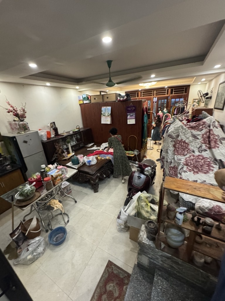 Bán nhà Trần Quang Diệu - diện tích 57m2 4 tầng - Ô tô đỗ cửa - giá 23,5 tỷ