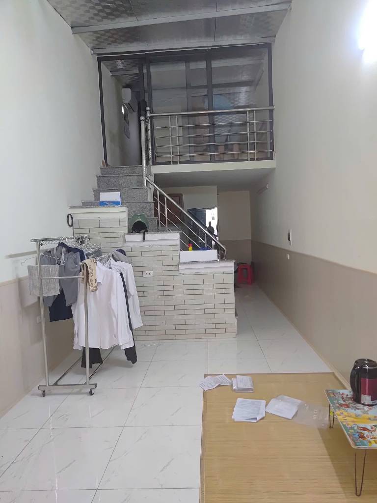 Bán nhà Vĩnh Hưng - diện tích 33m2 2 tầng - Nhà nhỏ hiếm dưới 2 tỷ