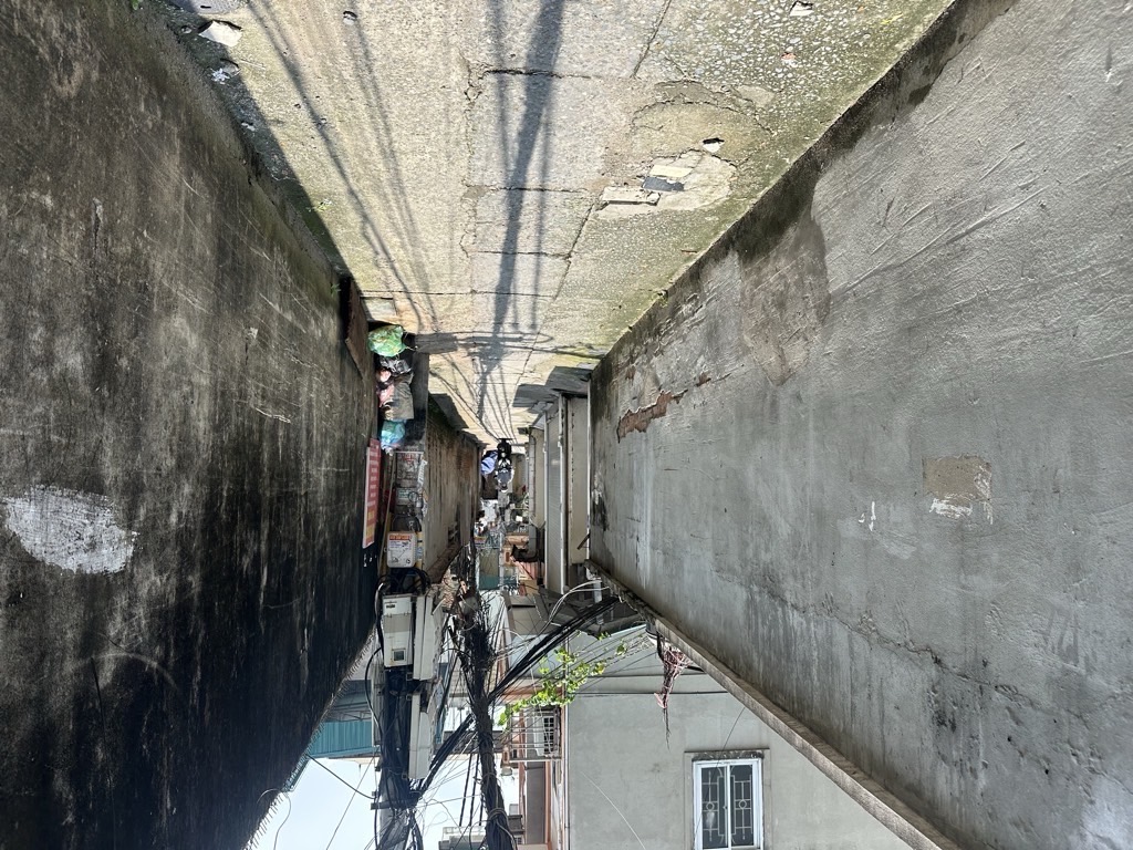 Bán nhà Hoàng Mai - diện tích 79m2 1 tầng - Phù hợp xây CCMN - giá 13,6 tỷ