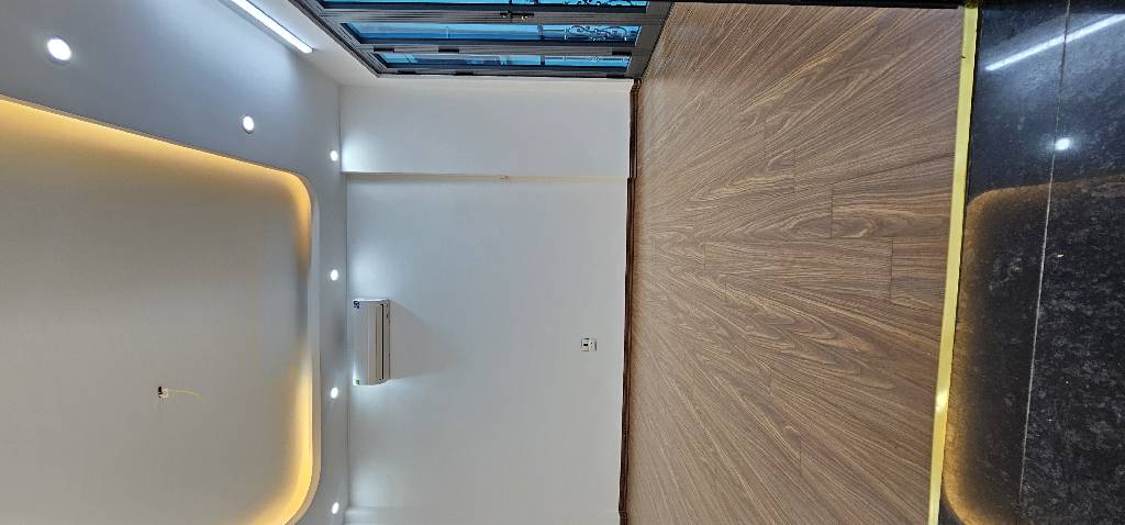 Bán nhà Chợ Khâm Thiên - diện tích 29,8m2 5 tầng - Ngõ thông ô tô - giá 8,5 tỷ