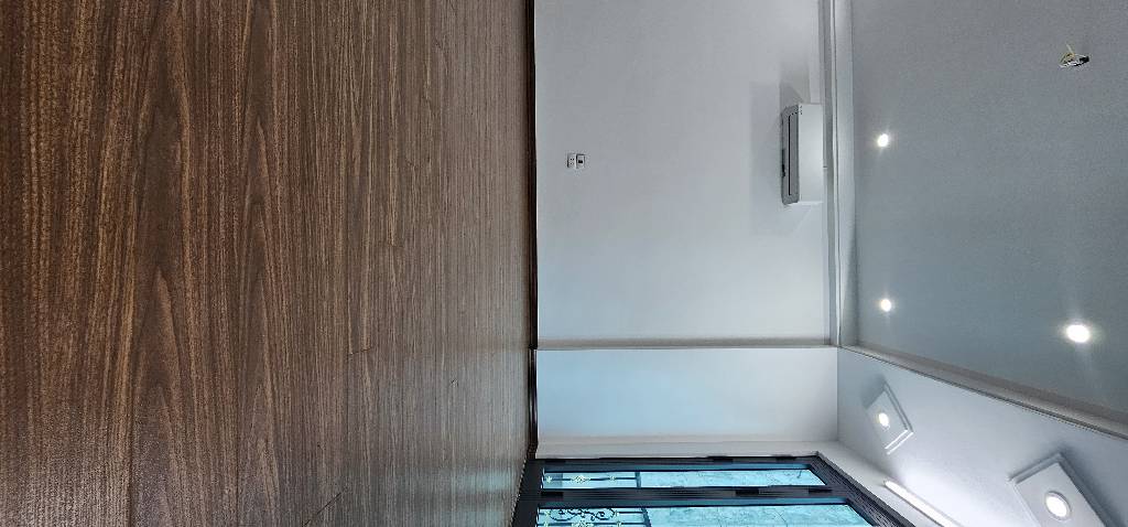 Bán nhà Chợ Khâm Thiên - diện tích 29,8m2 5 tầng - Ngõ thông ô tô - giá 8,5 tỷ