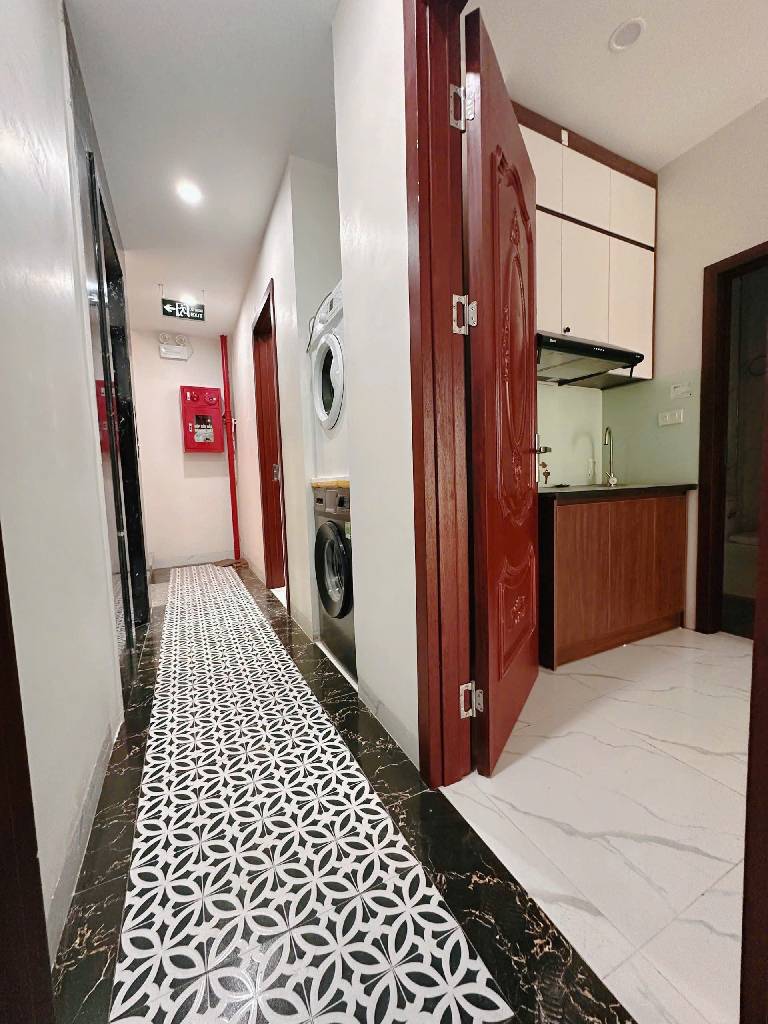 Bán nhà Trương Định - diện tích 53m2 6 tầng - Nhà mới tinh, thang máy - giá 14,8 tỷ