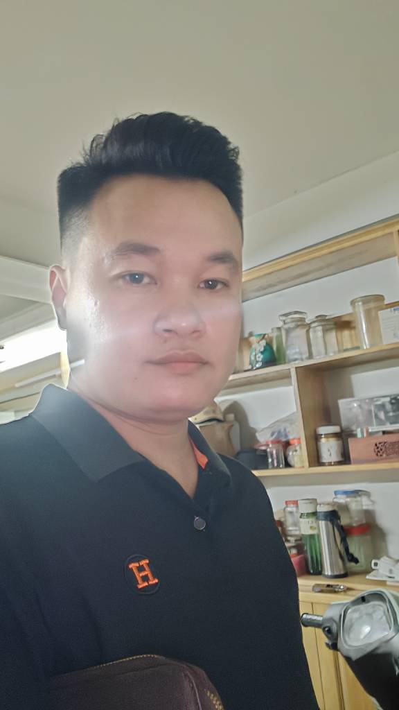 Bán nhà Lĩnh Nam - diện tích 30.6m2 6 tầng - Gần ô tô - giá 7,5 tỷ