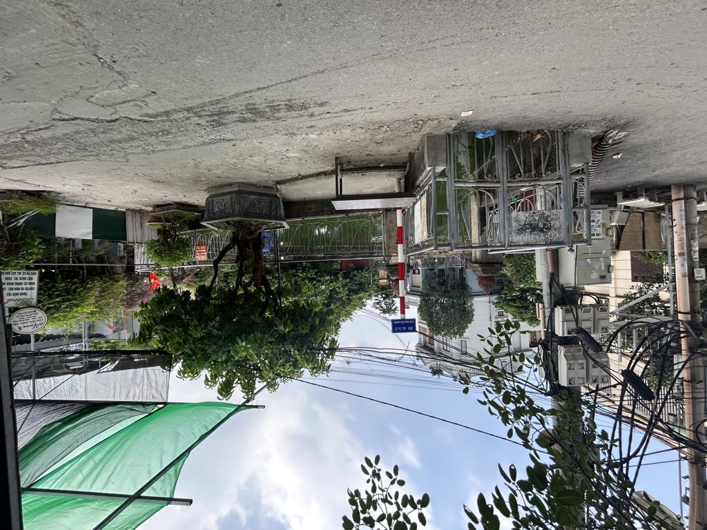 Bán nhà Nguyễn Chính - diện tích 68m2 1 tầng - Ô TÔ TẢI ĐỖ CỬA - giá 4,4 tỷ