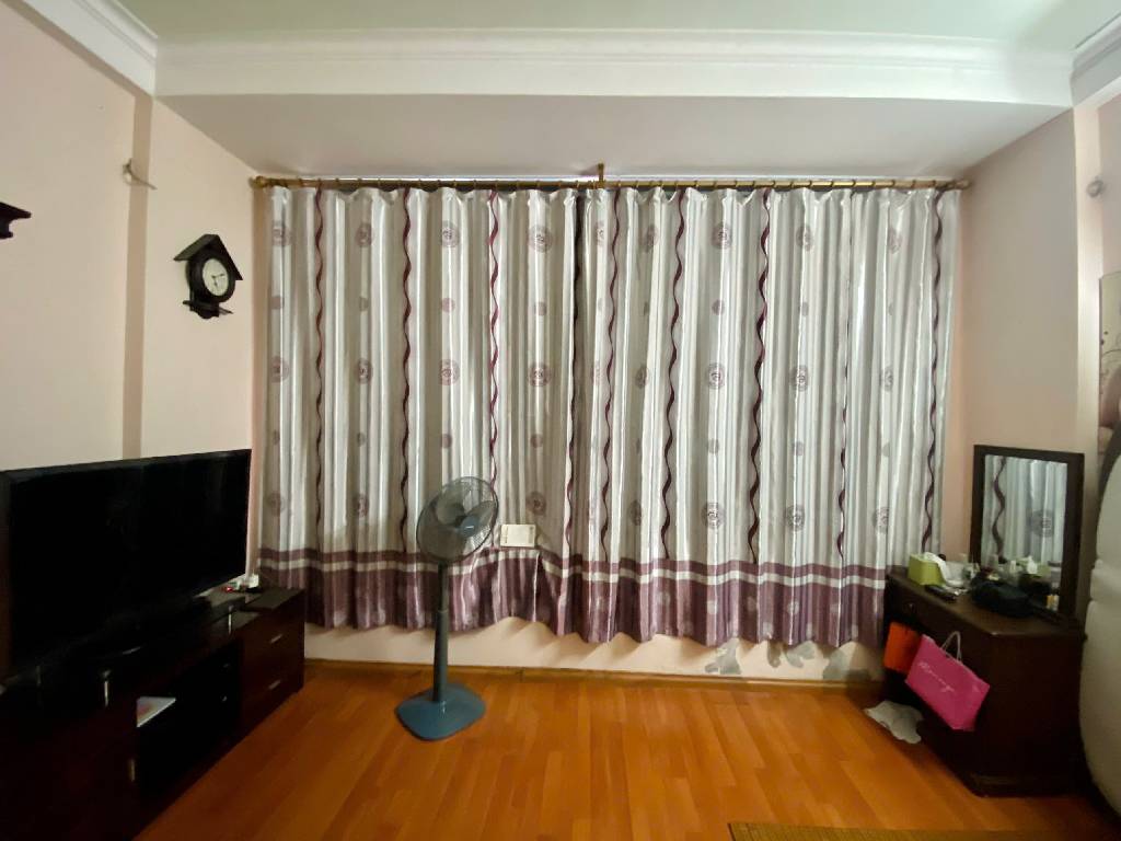 Bán nhà Nguyễn Đức Cảnh - diện tích 48m2 5 tầng - LÔ GÓC - KINH DOANH - giá 9,9 tỷ