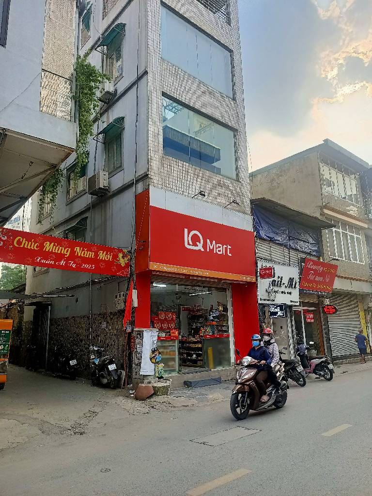 Bán nhà Nguyễn Đức Cảnh - diện tích 48m2 5 tầng - LÔ GÓC - KINH DOANH - giá 9,9 tỷ