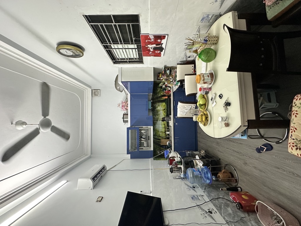 Bán nhà Đông Thiên - diện tích 73.9m2 2 tầng - gần phố dân xây khung cột - giá 9,5 tỷ