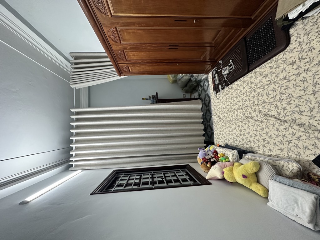 Bán nhà Đông Thiên - diện tích 73.9m2 2 tầng - gần phố dân xây khung cột - giá 9,5 tỷ