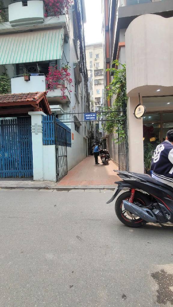 Bán nhà Ngõ Giếng - diện tích 60m2 4 tầng - Phân lô - giá 20 tỷ