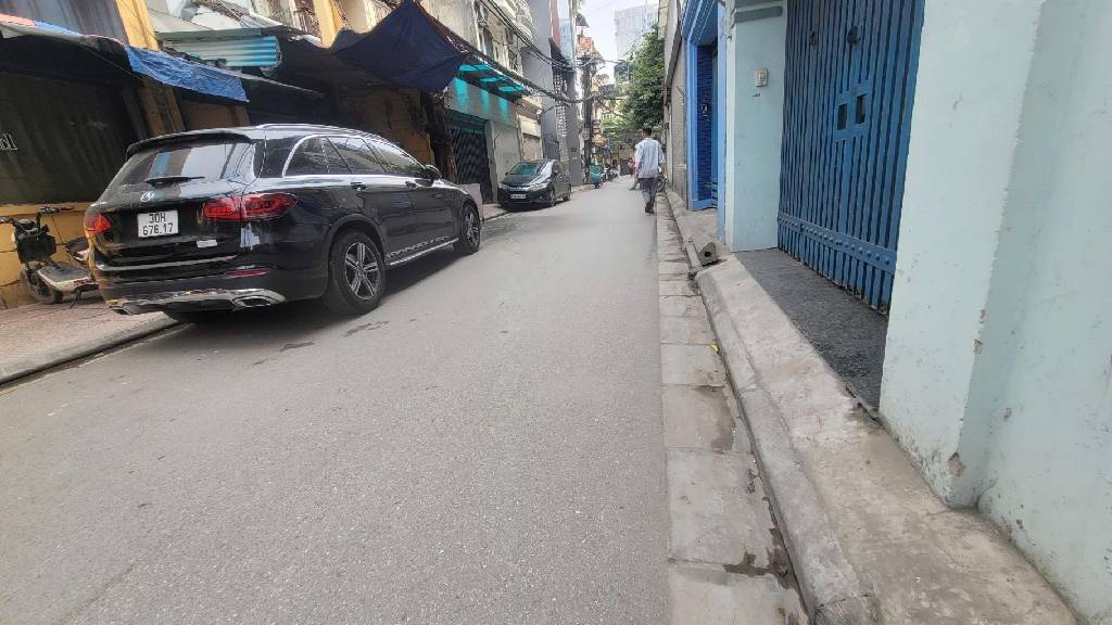 Bán nhà Ngõ Giếng - diện tích 60m2 4 tầng - Phân lô - giá 20 tỷ