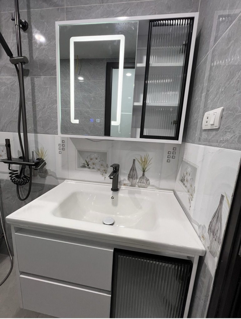 Bán nhà Hoàng Mai - diện tích 46m2 6 tầng - Ô tô đỗ cửa - giá 14,6 tỷ