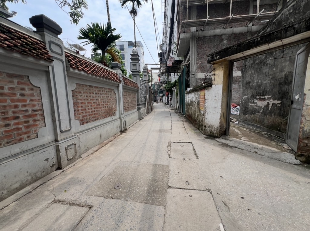 Bán nhà Hoàng Mai - diện tích 46m2 6 tầng - Ô tô đỗ cửa - giá 14,6 tỷ