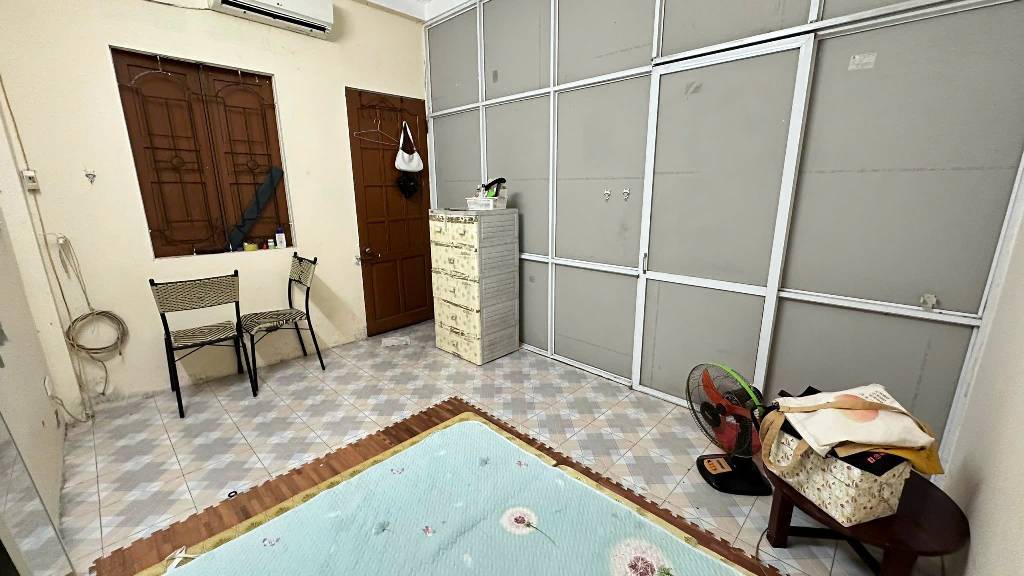 Bán nhà Lĩnh Nam - diện tích 21m2 3 tầng - giá 2,3 tỷ