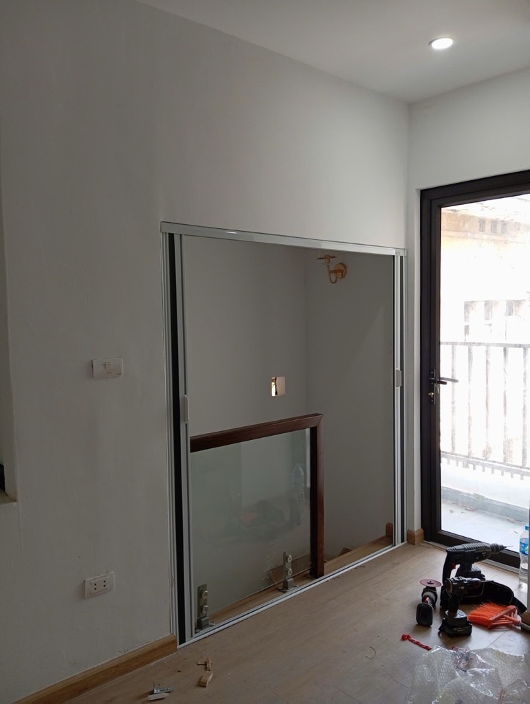 Bán nhà Khu TT Hồng Hà - diện tích 16,1m2 3 tầng - Lô góc, ô tô đỗ cửa - giá 7,3 tỷ