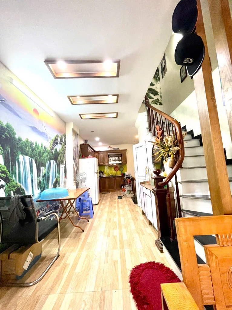 Bán nhà Lĩnh Nam - diện tích 35m2 5 tầng - Ô TÔ TRÁNH - giá 11,3 tỷ