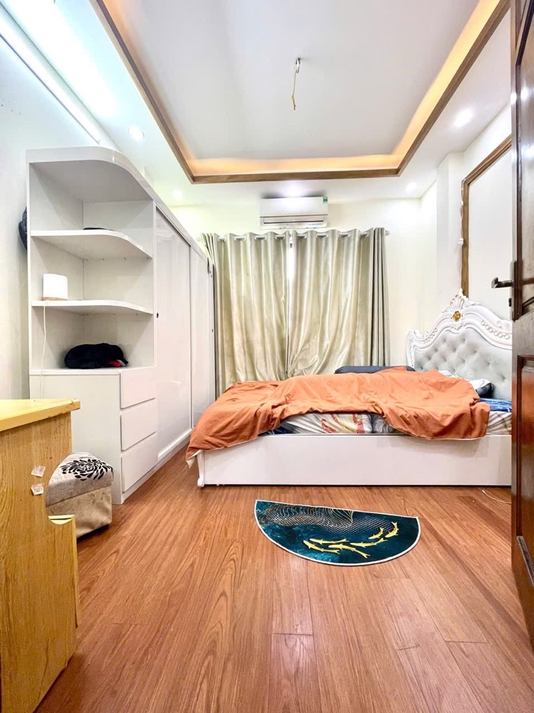 Bán nhà Lĩnh Nam - diện tích 35m2 5 tầng - Ô TÔ TRÁNH - giá 11,3 tỷ