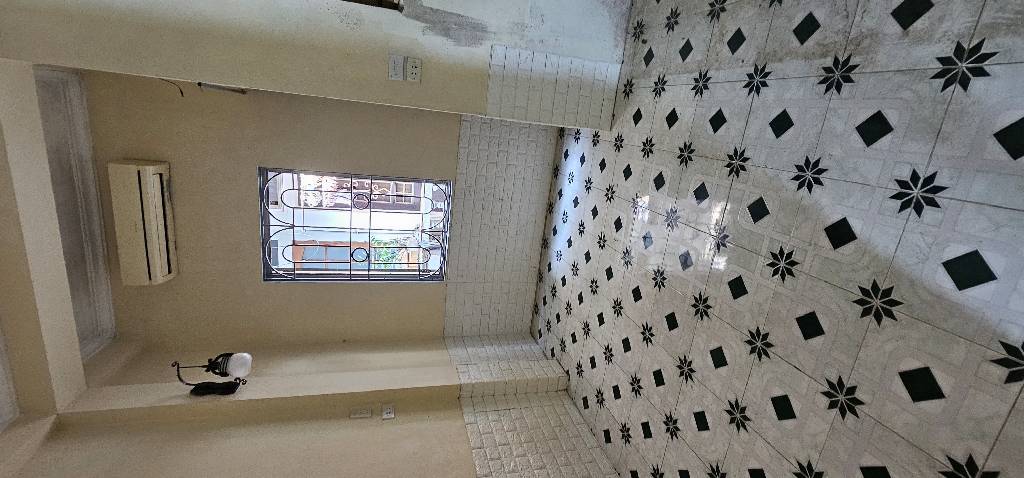 Bán nhà Bùi Ngọc Dương - diện tích 12m2 4 tầng - Lô góc 2 mặt ngõ - giá 3,35 tỷ