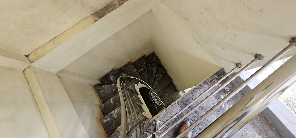 Bán nhà Bùi Ngọc Dương - diện tích 12m2 4 tầng - Lô góc 2 mặt ngõ - giá 3,35 tỷ