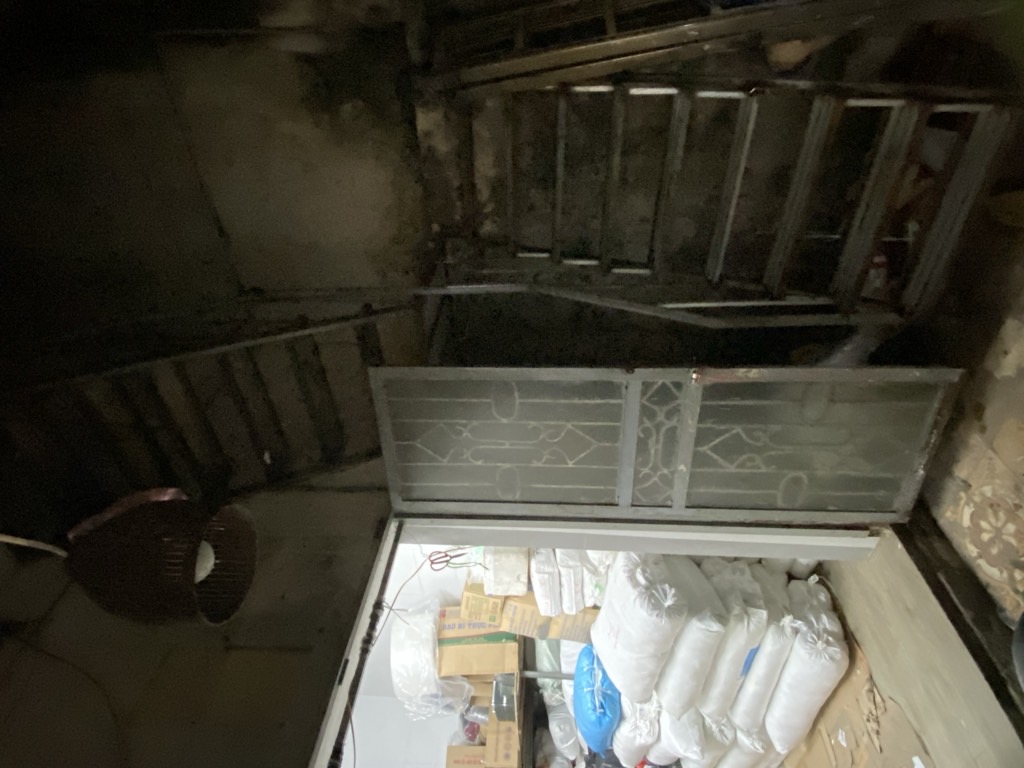 Bán nhà Bạch Mai - diện tích 34m2 2 tầng - đất lõi Hai Bà Trưng - giá 6,25 tỷ