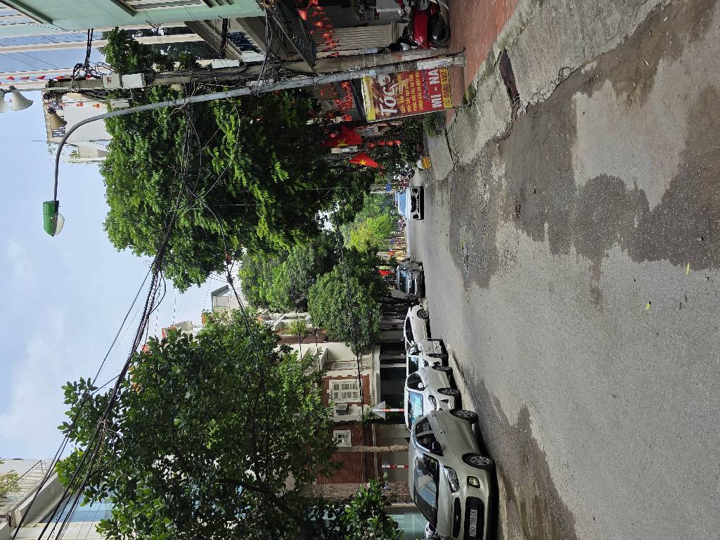 Bán nhà Giải Phóng - diện tích 73m2 1 tầng - ô tô vào nhà - giá 14,9 tỷ