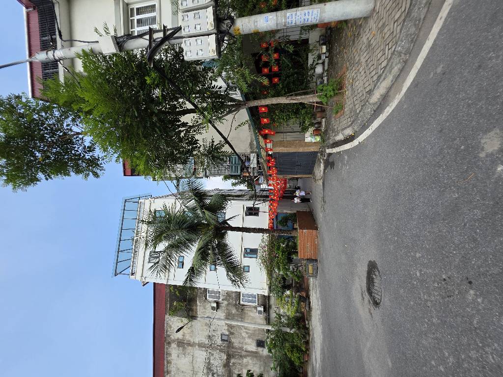 Bán nhà Giải Phóng - diện tích 73m2 1 tầng - ô tô vào nhà - giá 14,9 tỷ