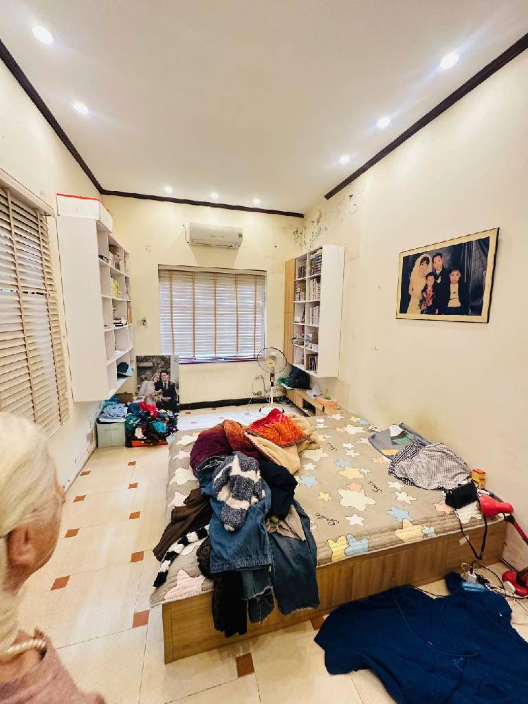 Bán nhà Nguyễn Trãi - diện tích 69m2 4 tầng - gần ô tô - giá 8,5 tỷ