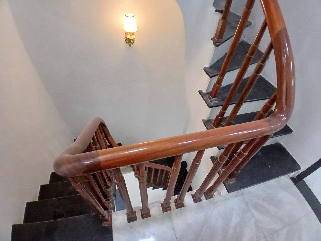 Bán nhà Lĩnh Nam - diện tích 66.1m2 5 tầng - Ngõ thông ô tô tránh - giá 15,8 tỷ