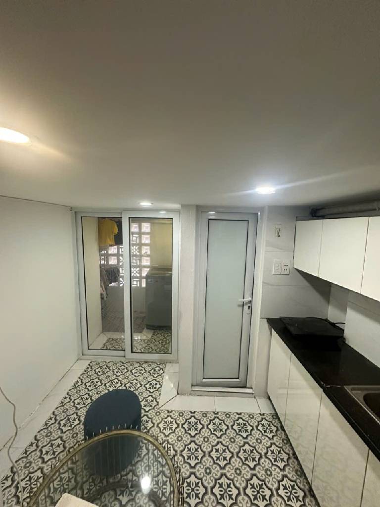 Bán nhà Định Công Hạ - diện tích 59.4m2 5 tầng - thang máy - giá 12,8 tỷ