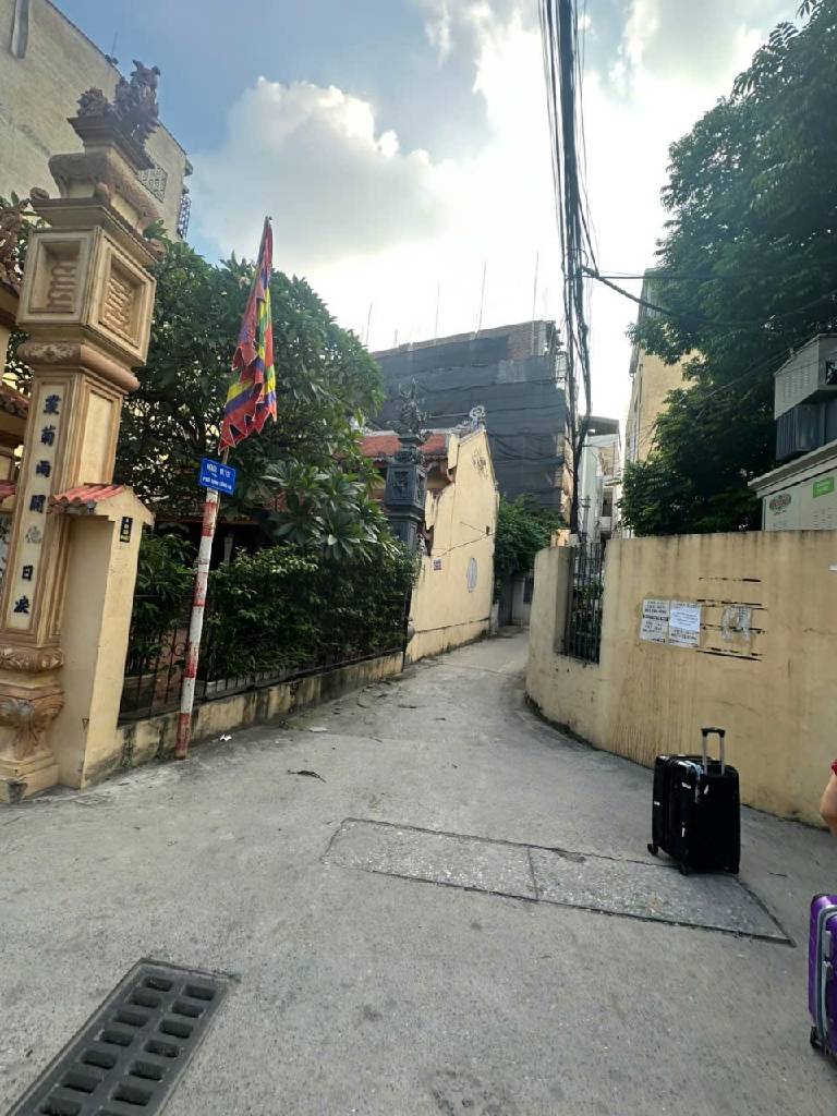 Bán nhà Định Công Hạ - diện tích 59.4m2 5 tầng - thang máy - giá 12,8 tỷ