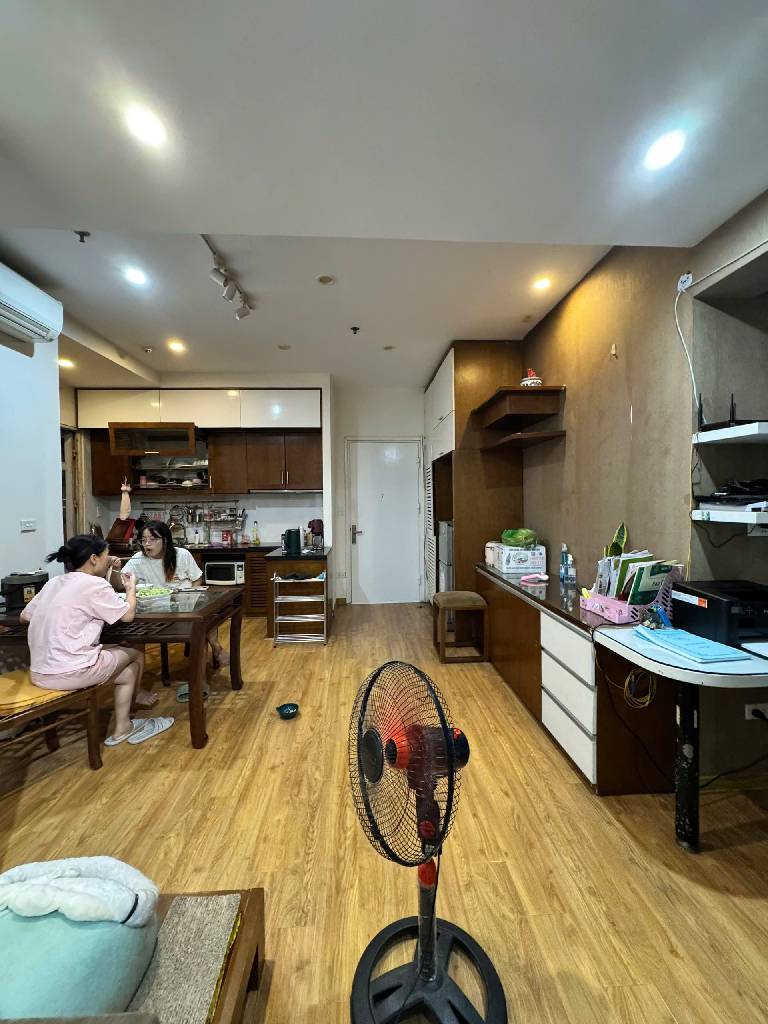 Bán nhà Giải Phóng - diện tích 82.2m2 13 tầng - Cực hiếm - giá 6.8 tỷ