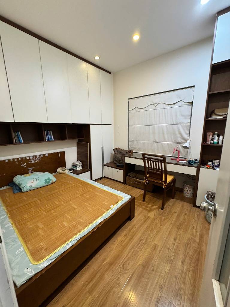 Bán nhà Giải Phóng - diện tích 82.2m2 13 tầng - Cực hiếm - giá 6.8 tỷ