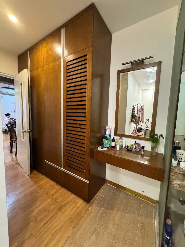 Bán nhà Giải Phóng - diện tích 82.2m2 13 tầng - Cực hiếm - giá 6.8 tỷ