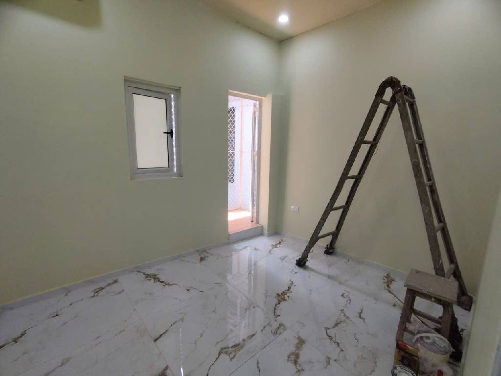 Bán nhà Ngõ Trại Cá - diện tích 14.8m2 4 tầng - Lô góc, gần ô tô - giá 3,35 tỷ