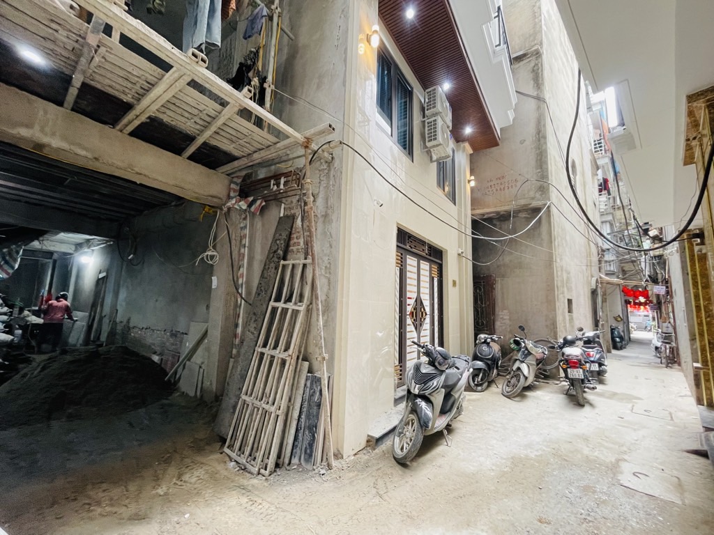 Bán nhà Tôn Thất Tùng - diện tích 55.2m2 7 tầng - CĂN HỘ DỊCH VỤ, THANG MÁY, FULL NỘI THẤT - giá 15 tỷ