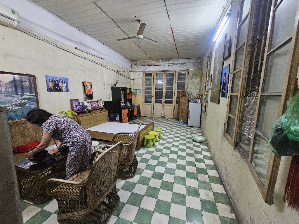 Bán nhà Tôn Đức Thắng - diện tích 78m2 1 tầng - Lô góc hiếm - giá 8,6 tỷ