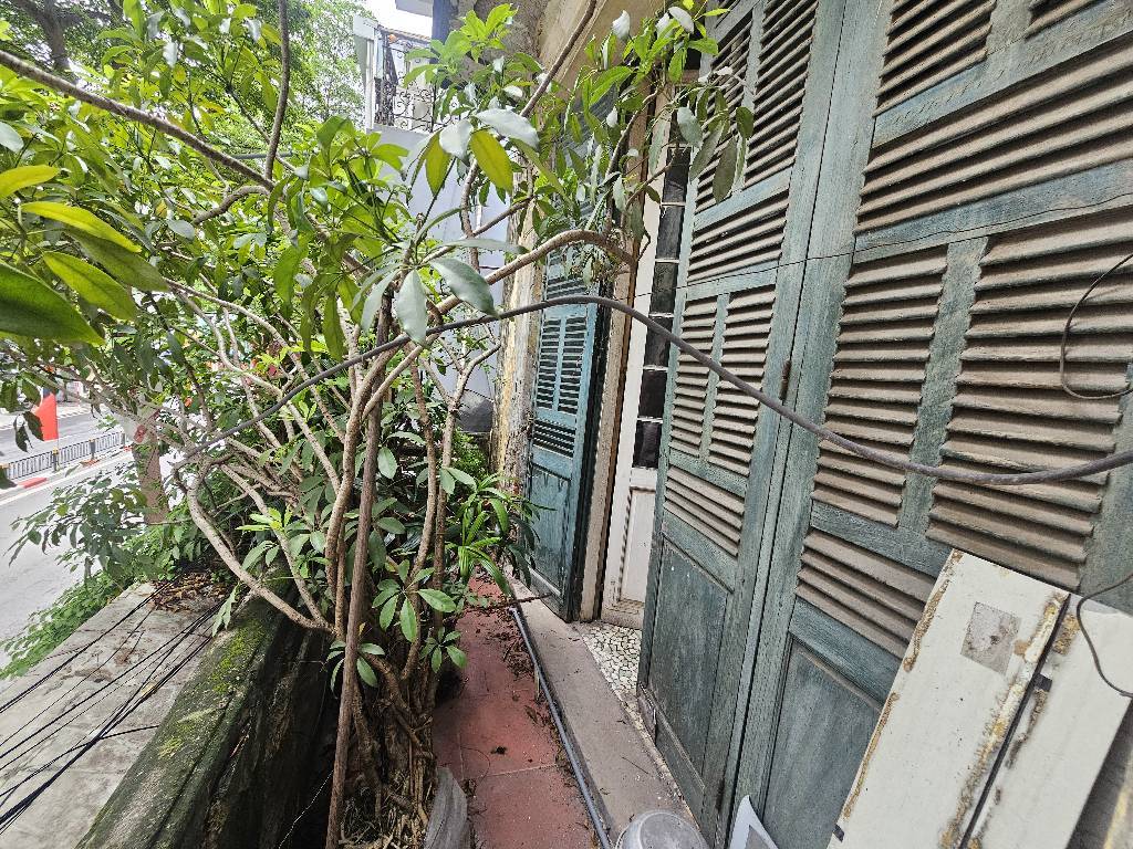 Bán nhà Tôn Đức Thắng - diện tích 78m2 1 tầng - Lô góc hiếm - giá 8,6 tỷ