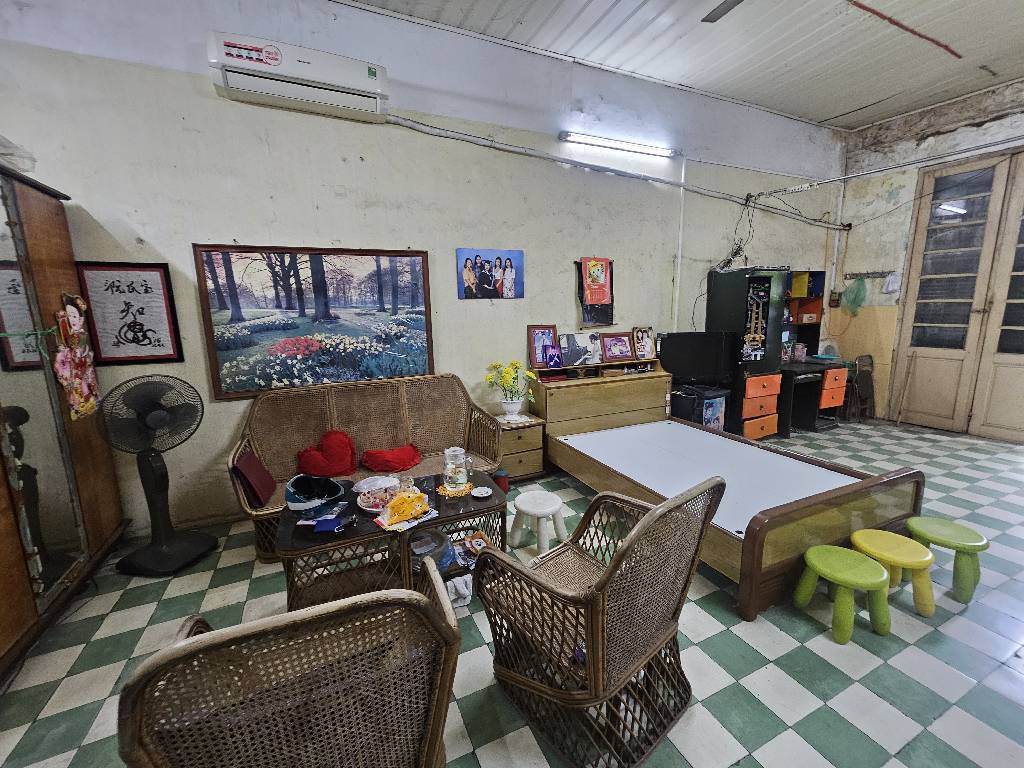 Bán nhà Tôn Đức Thắng - diện tích 78m2 1 tầng - Lô góc hiếm - giá 8,6 tỷ