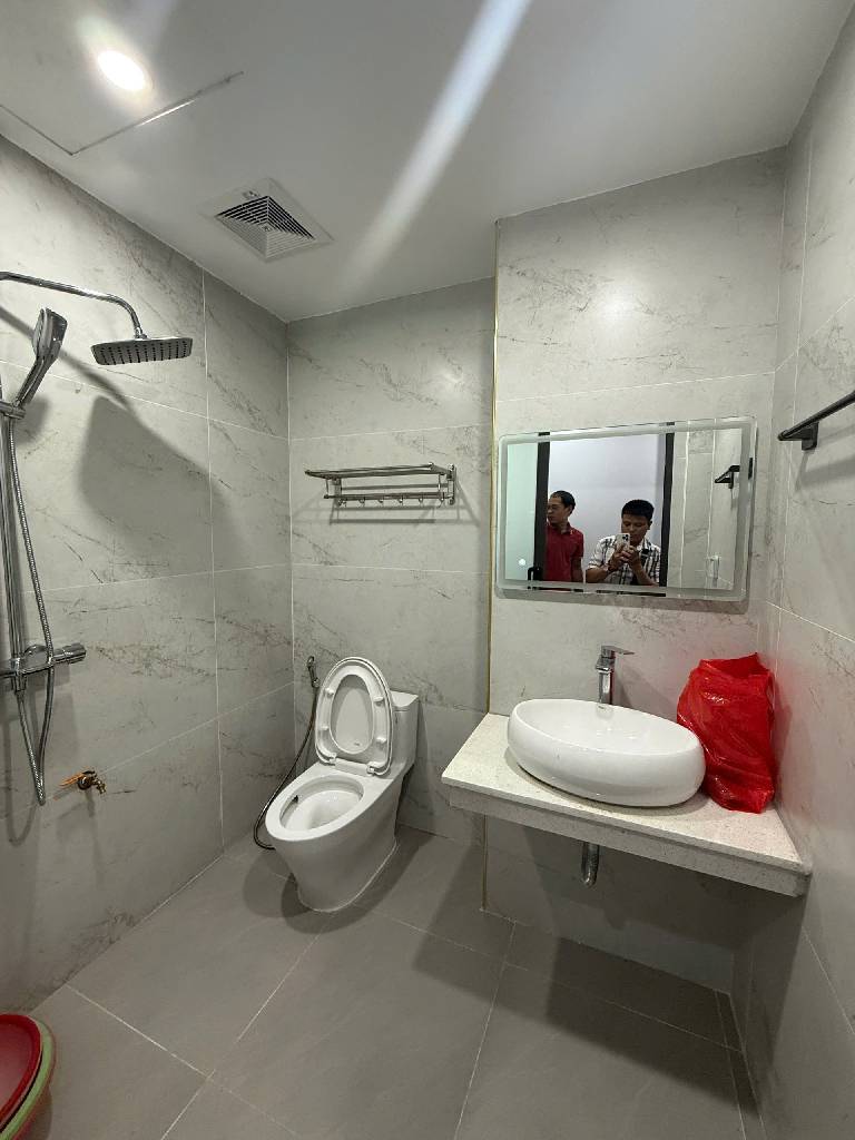 Bán nhà Thịnh Quang - diện tích 48.7m2 5 tầng - Ô tô tránh - giá 17,9 tỷ