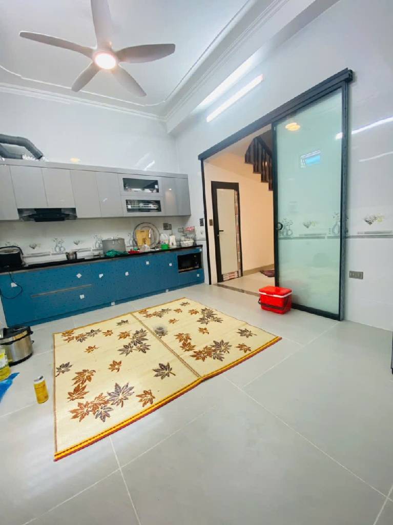 Bán nhà Thúy Lĩnh - diện tích 65m2 4 tầng - ô tô đỗ cửa - giá 11,2 tỷ