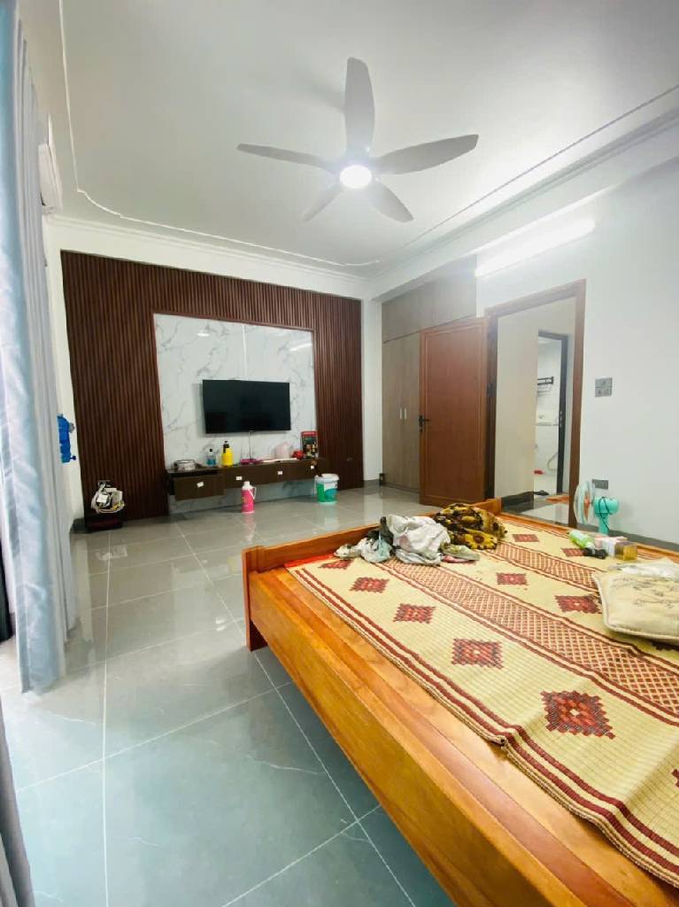 Bán nhà Thúy Lĩnh - diện tích 65m2 4 tầng - ô tô đỗ cửa - giá 11,2 tỷ