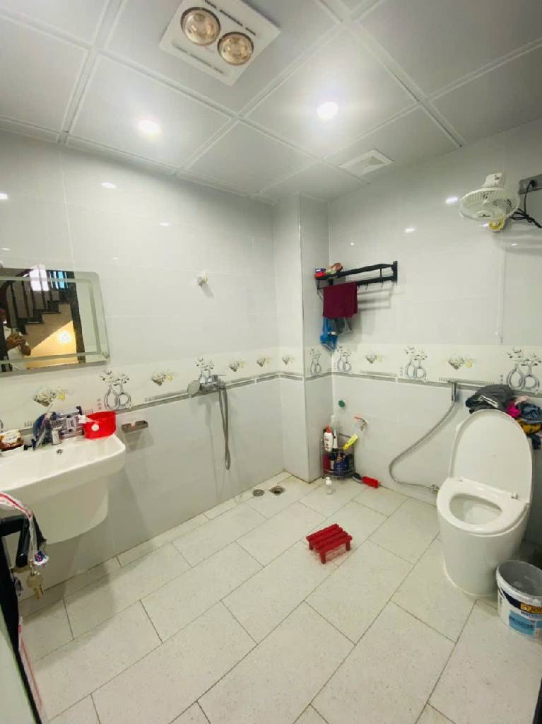 Bán nhà Thúy Lĩnh - diện tích 65m2 4 tầng - ô tô đỗ cửa - giá 11,2 tỷ