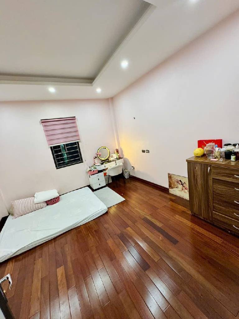 Bán nhà Thanh Lân - diện tích 52.5m2 4 tầng - Ô TÔ VF3 TẬN CỬA - giá 12,5 tỷ