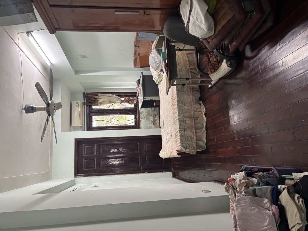 Bán nhà Kim Ngưu - diện tích 34,2m2 6 tầng - Mặt phố kinh doanh sầm uất - giá 17,1 tỷ