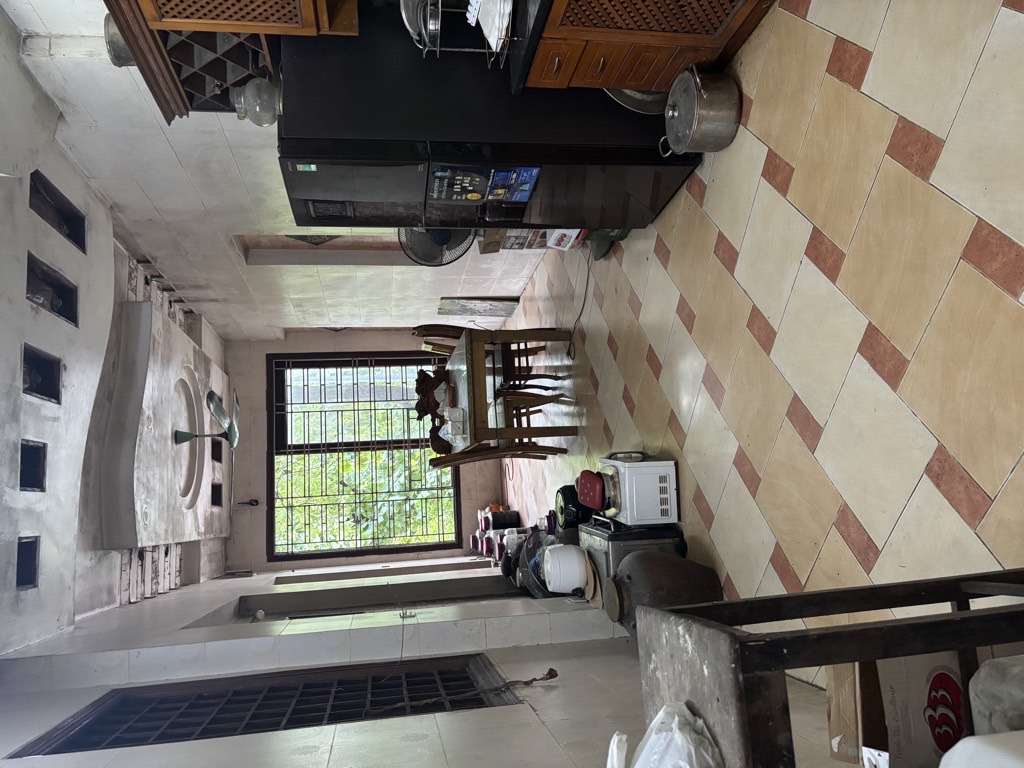 Bán nhà Kim Ngưu - diện tích 34,2m2 6 tầng - Mặt phố kinh doanh sầm uất - giá 17,1 tỷ