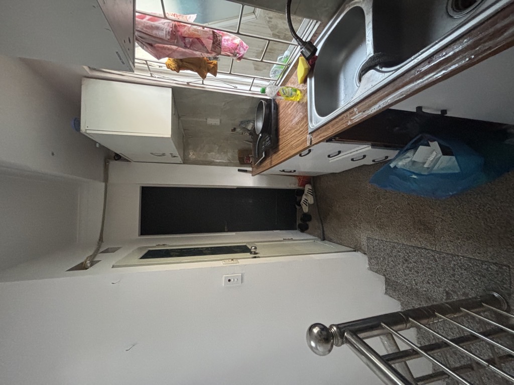 Bán nhà Trại Cá - diện tích 33m2 4 tầng - Nhà dòng tiền, ô tô gần - giá 6,9 tỷ