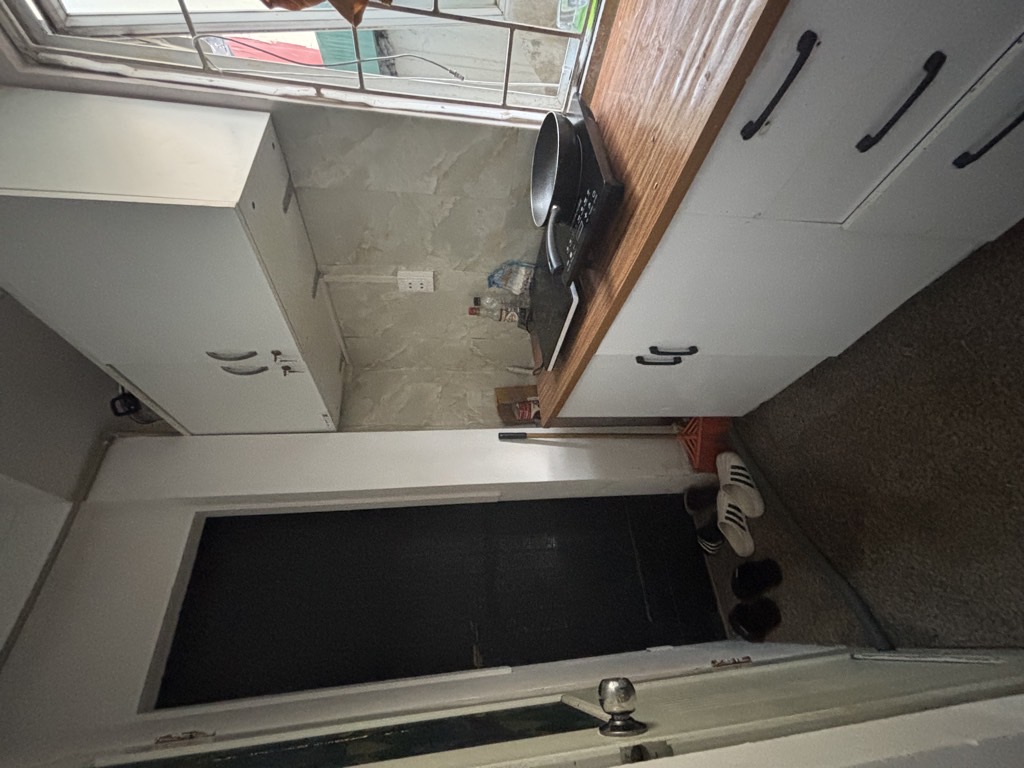 Bán nhà Trại Cá - diện tích 33m2 4 tầng - Nhà dòng tiền, ô tô gần - giá 6,9 tỷ