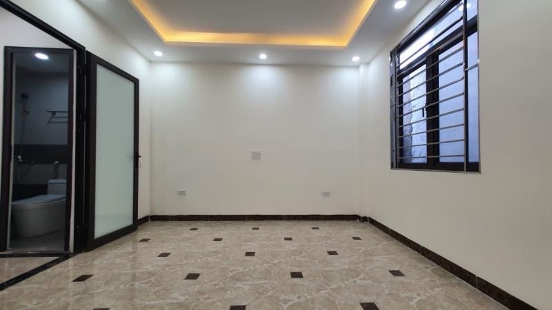 Bán nhà Minh Khai - diện tích 45.4m2 5 tầng - Ngõ hai ô tô tránh - giá 8,3 tỷ